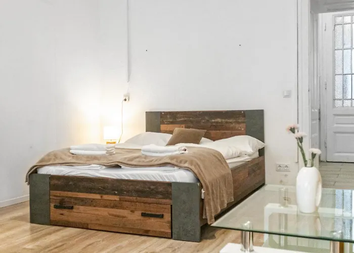 Shiny & Comfy 1br Ideal For Long *